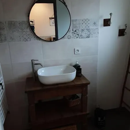 Villa Maison Individuelle Entierement Refaite